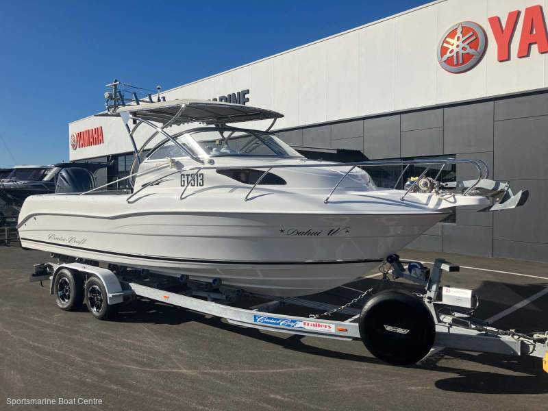 CruiseCraft Explorer 720 Boat, Motor, Trailer Package