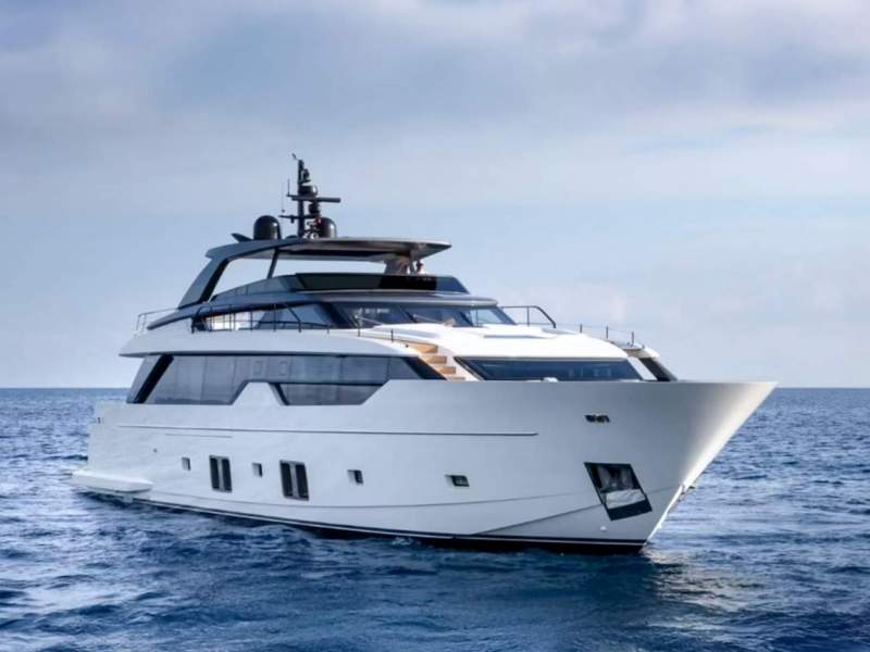 Sanlorenzo SL 102