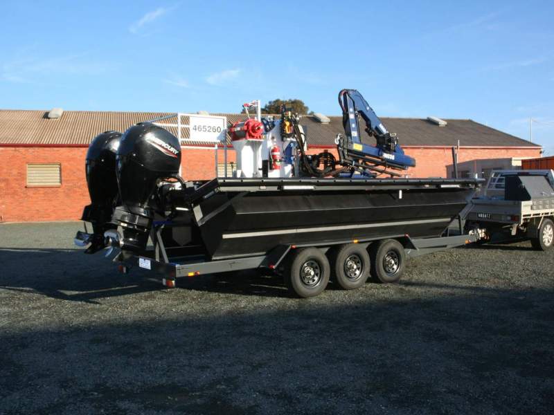 Transformer Marine Trailerable Fast Workboat with Crane and Winch