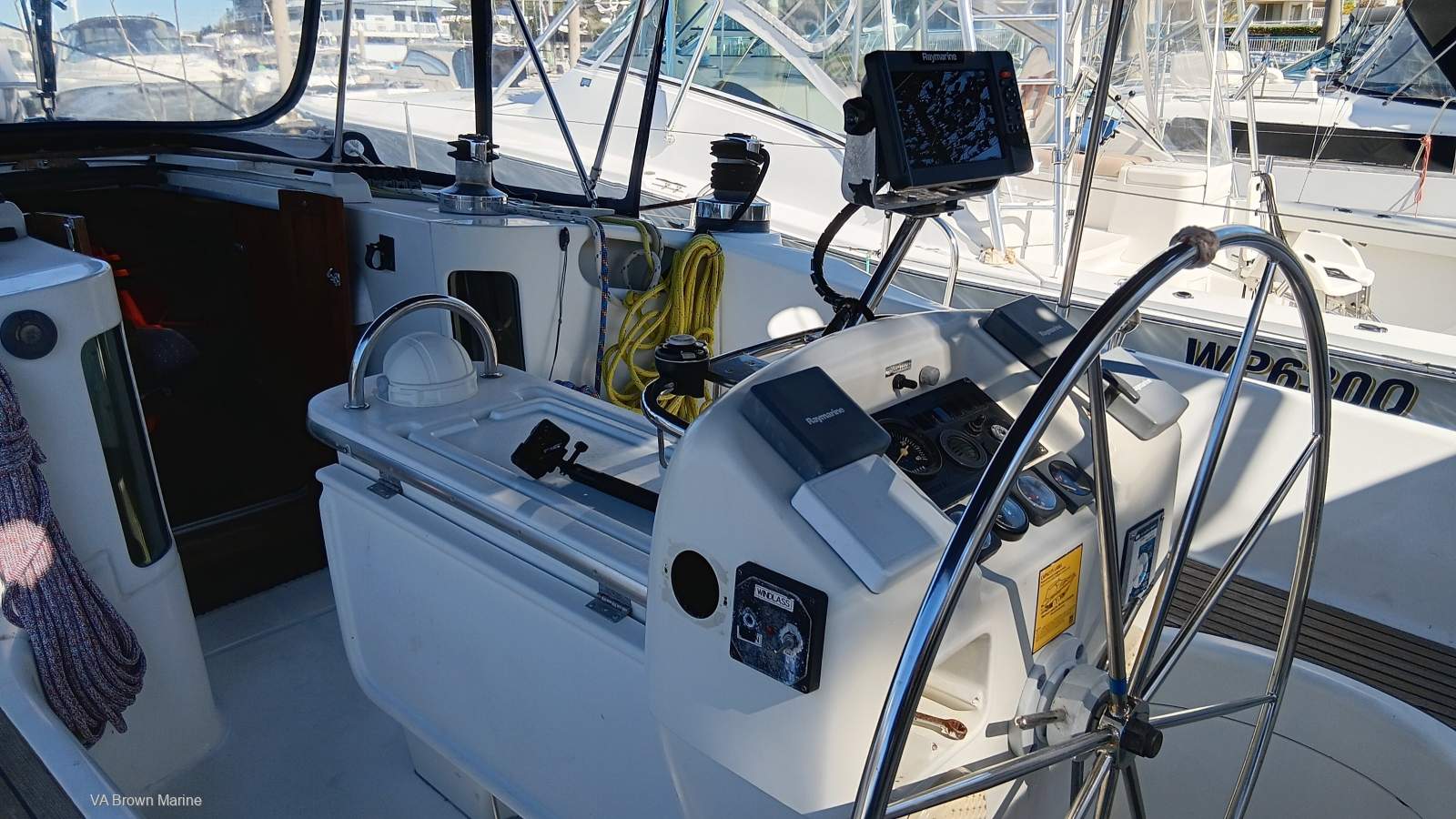 Beneteau Oceanis 440 Bluewater Practical, Comfortable, & Affordable:Helm