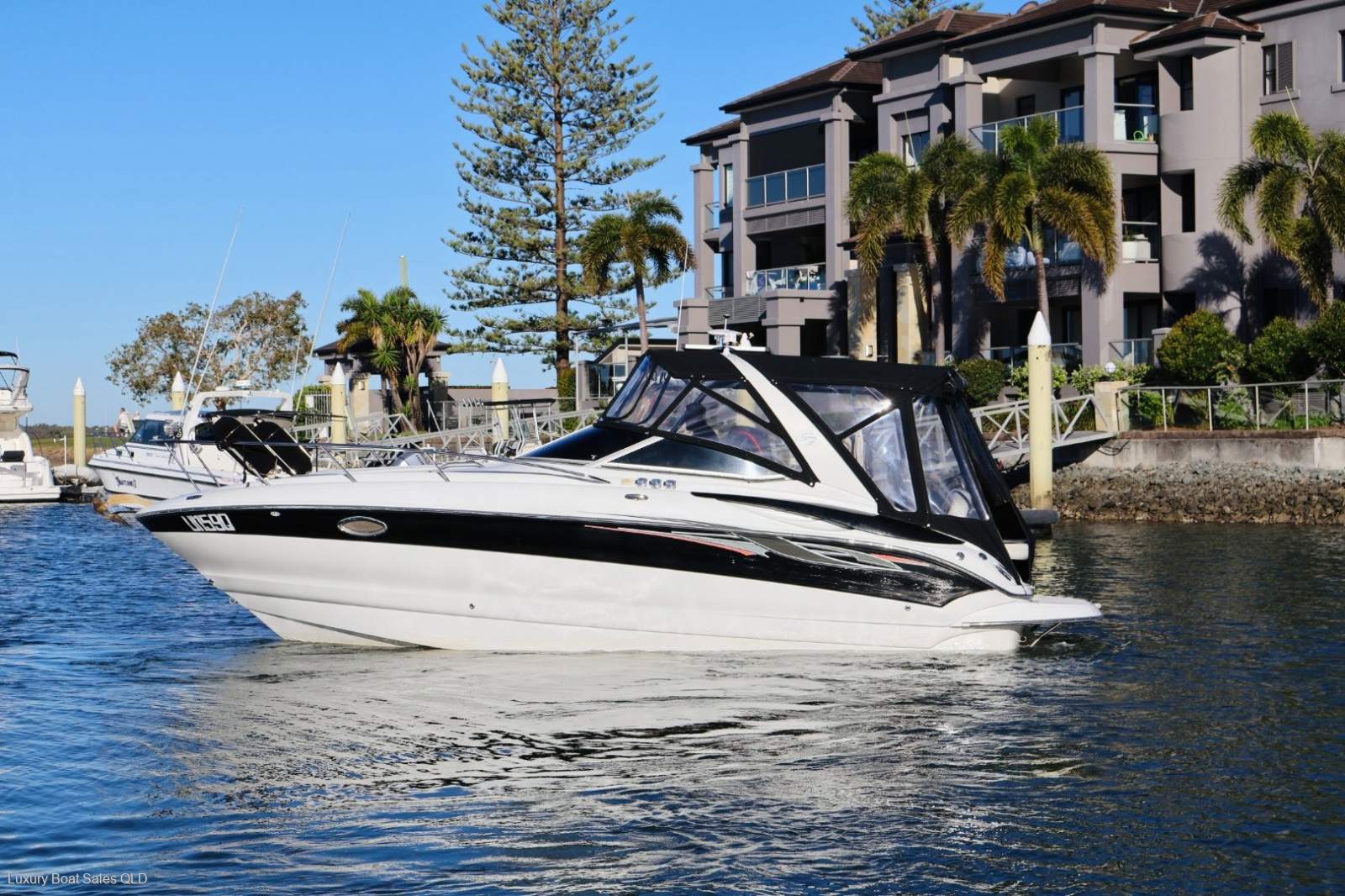 Crownline 270 CR