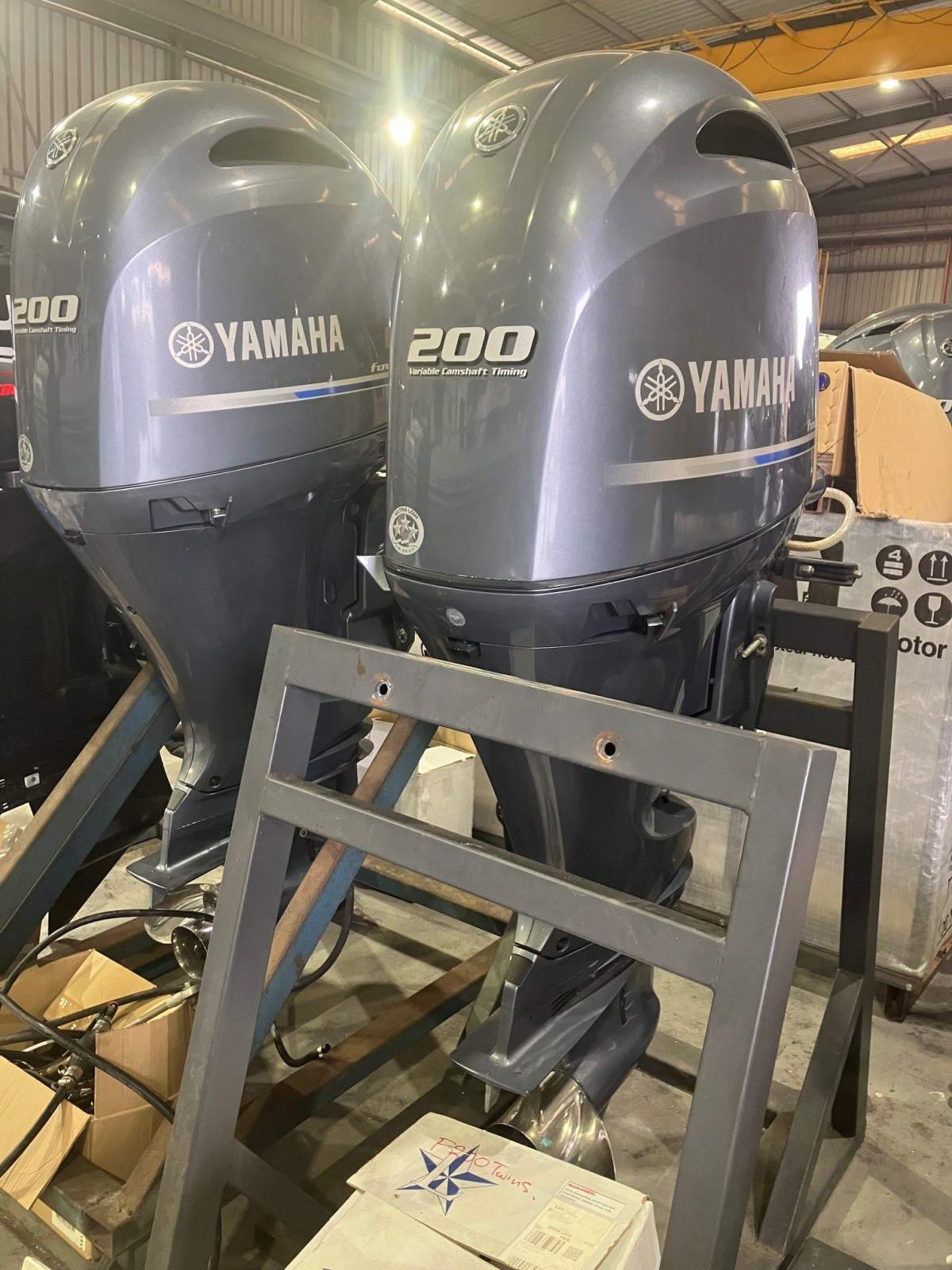 Twin 2017 Yamaha F200XCA Outboards