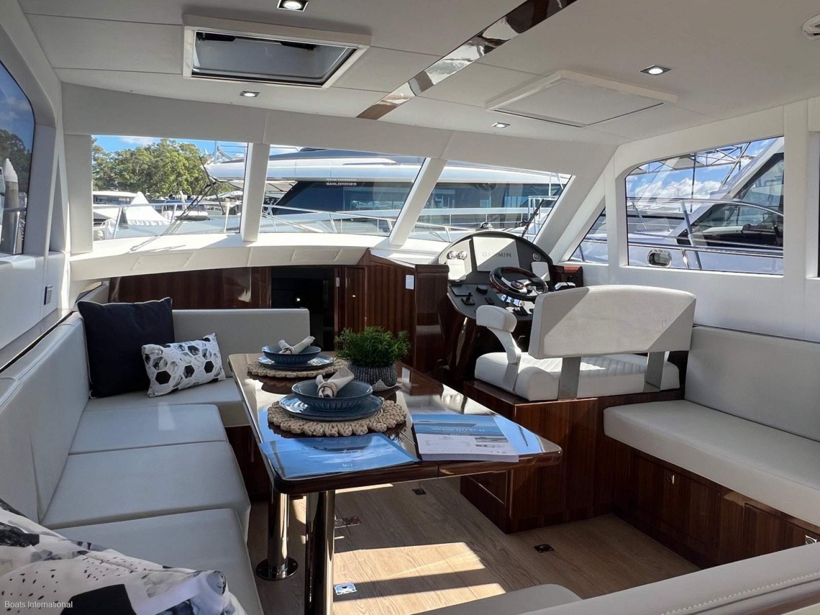 Island Gypsy 42 Coastal Explorer