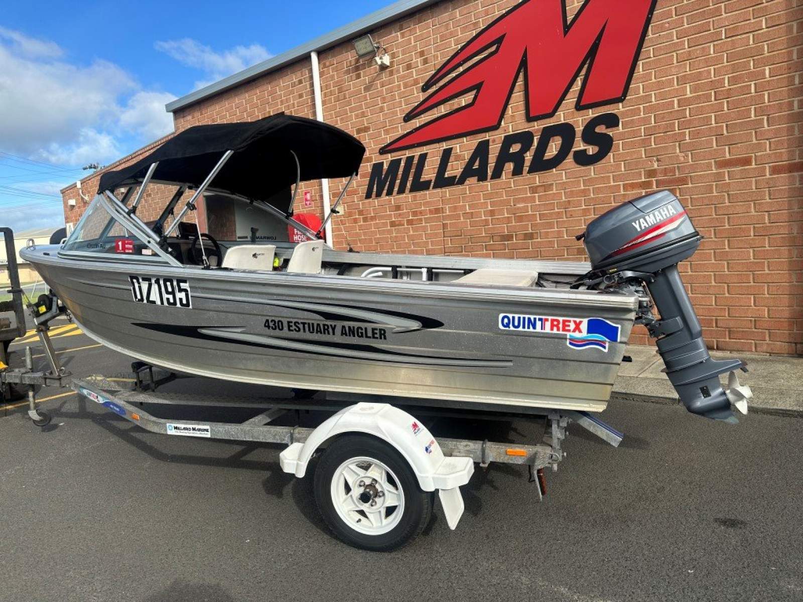 Quintrex 430 Estuary Angler