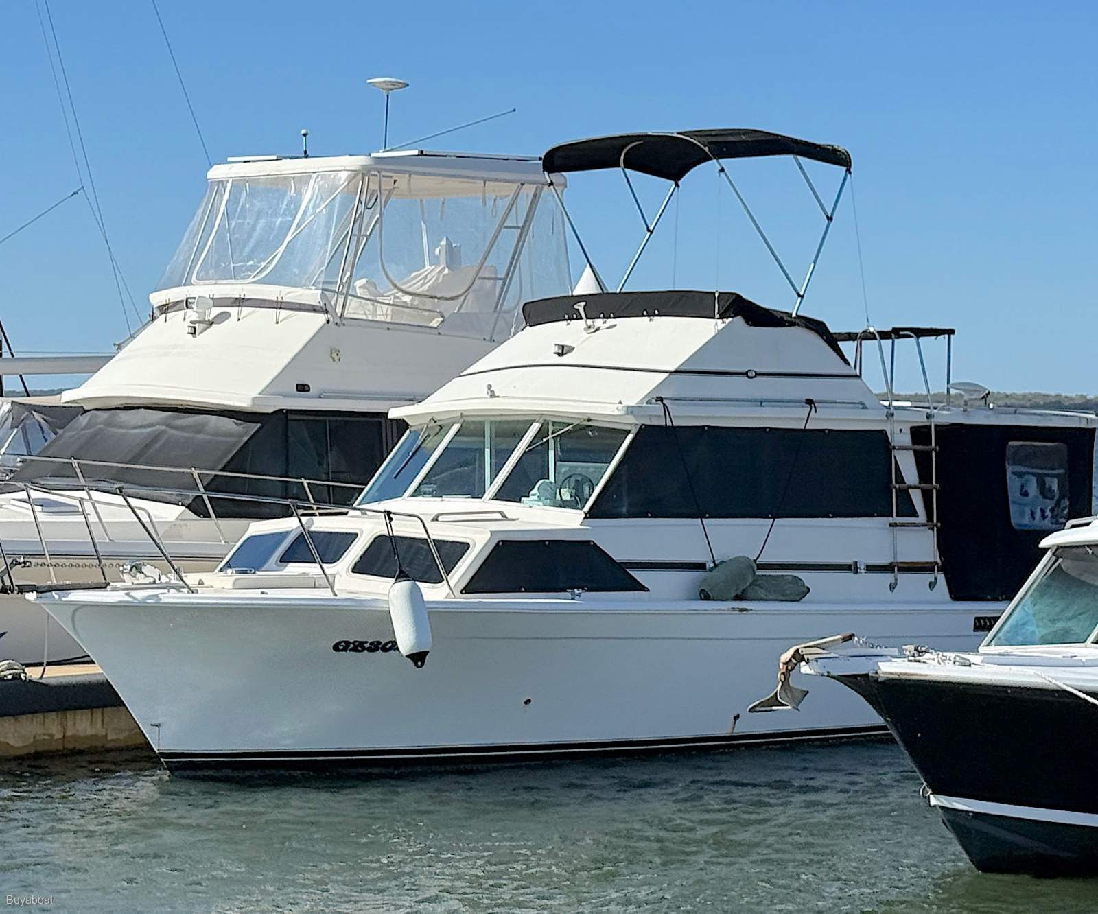 Riviera 30 Flybridge