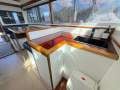 Riviera 30 Flybridge