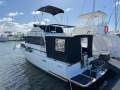 Riviera 30 Flybridge