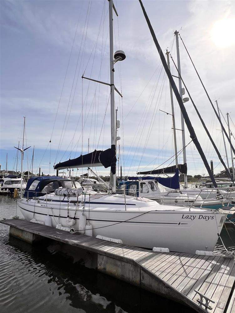 Bavaria 38