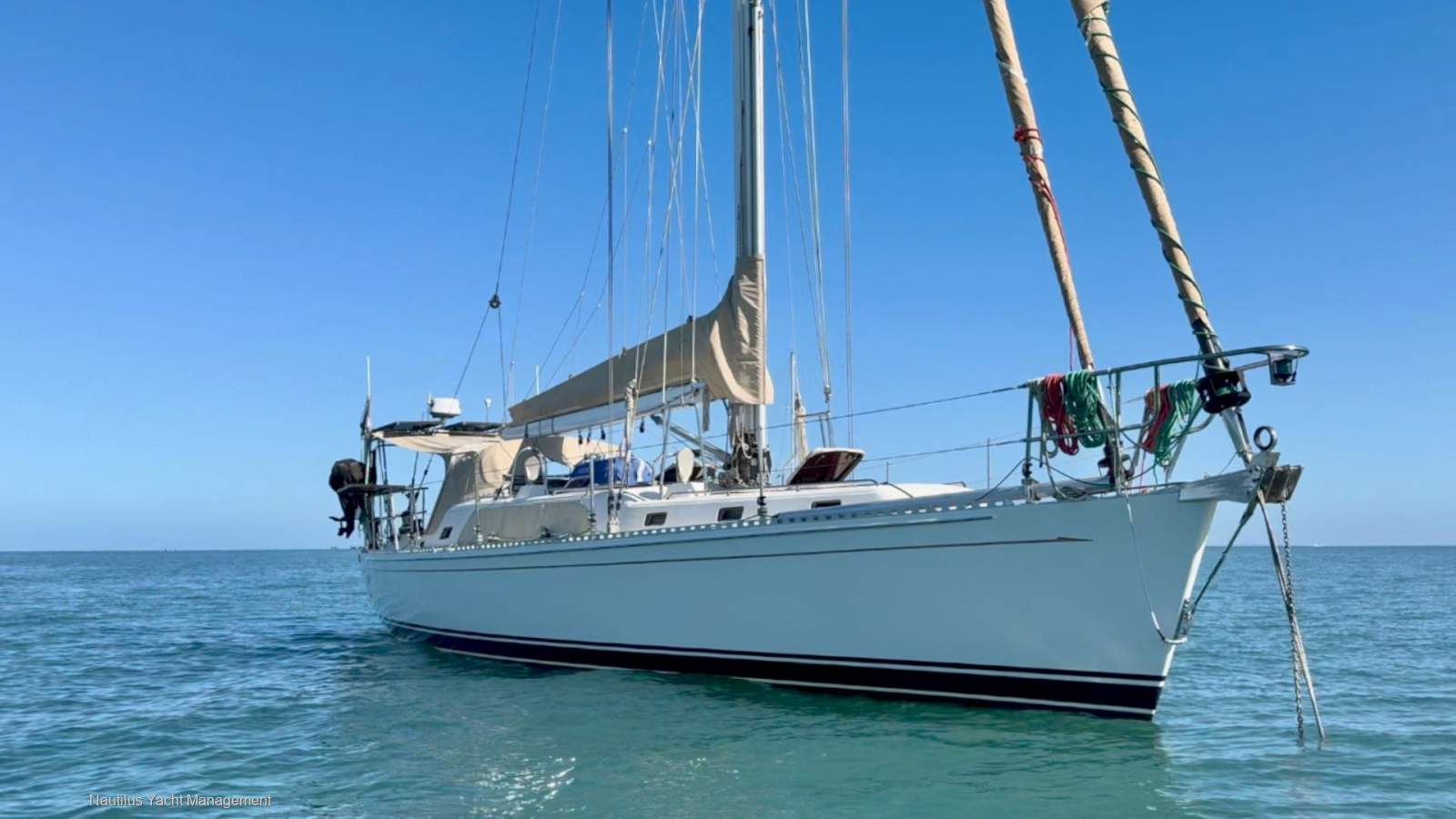 Outbound 46 Equipped for unlimited world cruising. Immaculate.