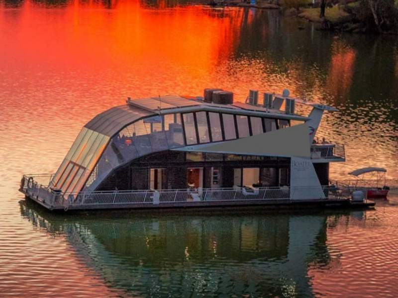 River Dream Boatel