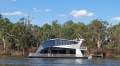 River Dream Boatel