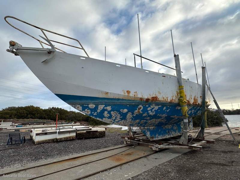 Bruce Roberts 44 Ketch