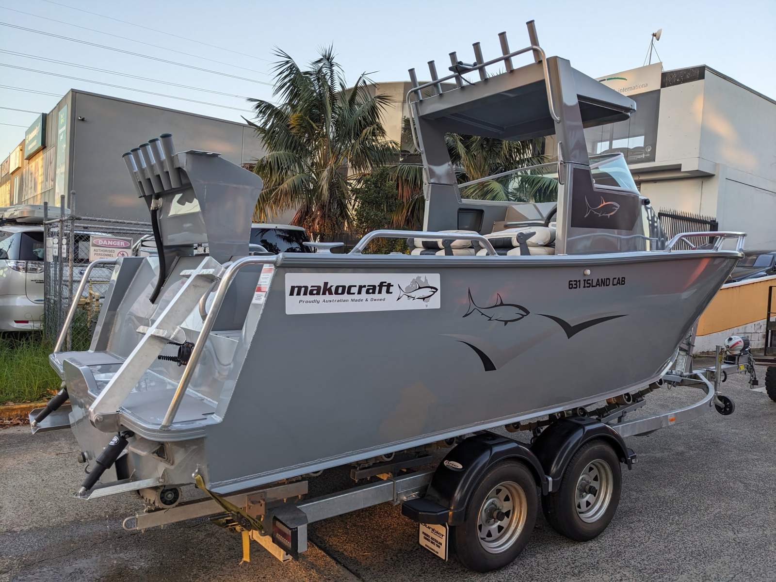New Makocraft 631 Island Cab HT