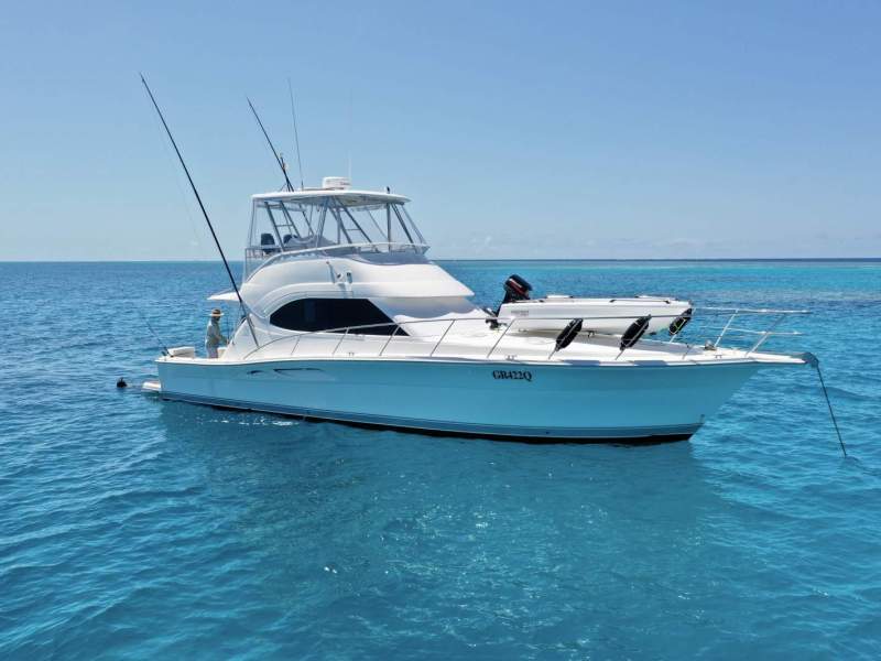 Riviera 42 Flybridge