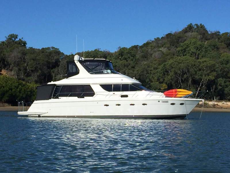 Carver 530 Voyager 530 Voyager Pilot House
