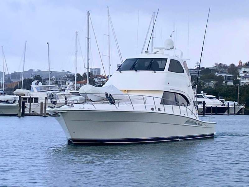 Riviera 60 Flybridge