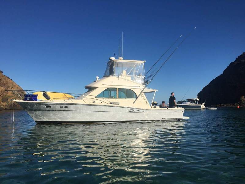 Riviera 38 Flybridge
