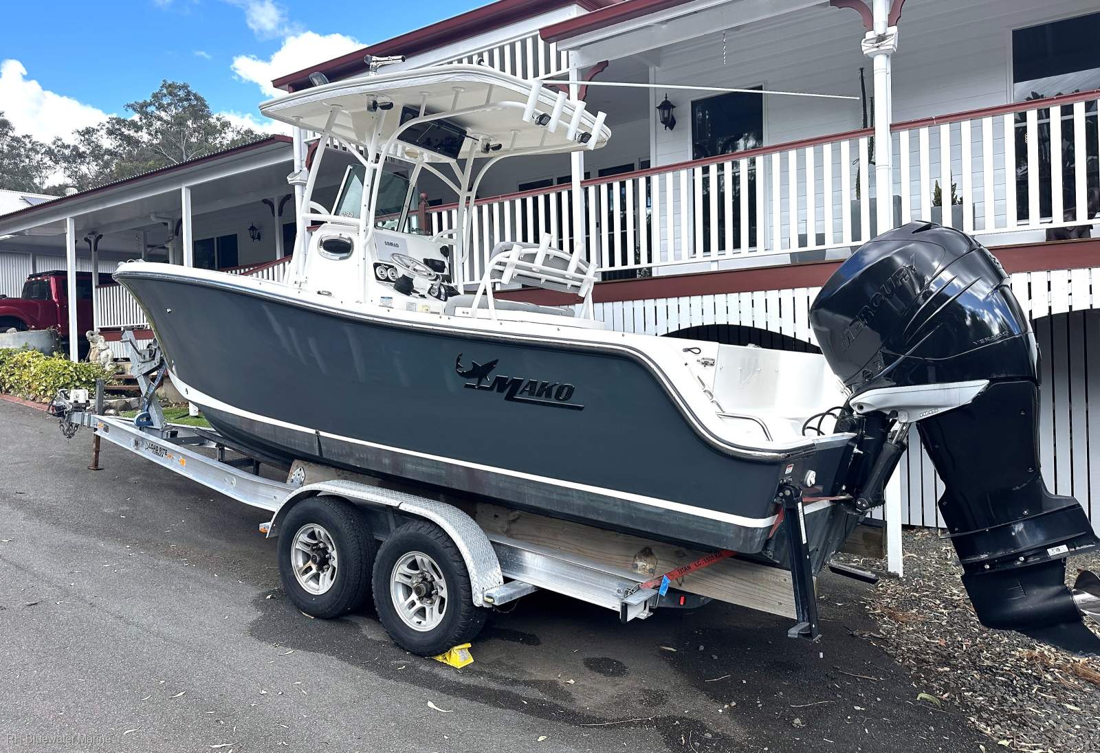 Mako 234 CC Custom
