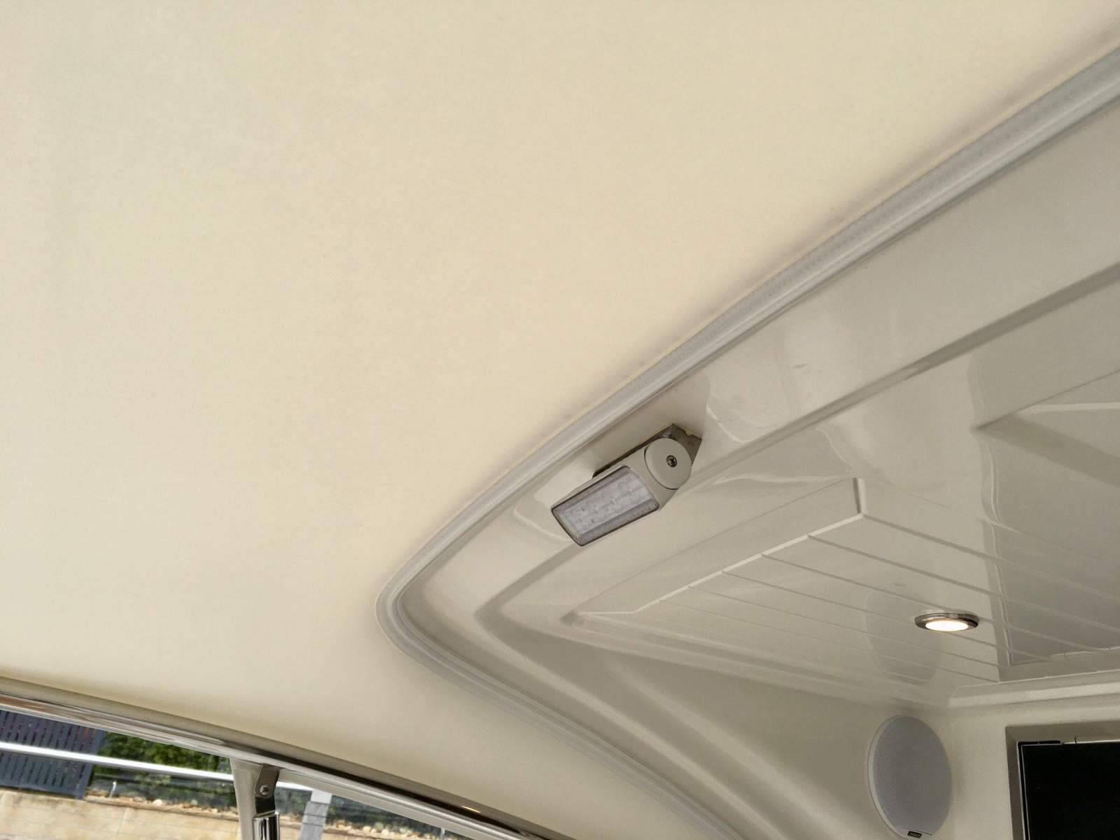  Riviera 395 SUV Boat Brokers of Tasmania