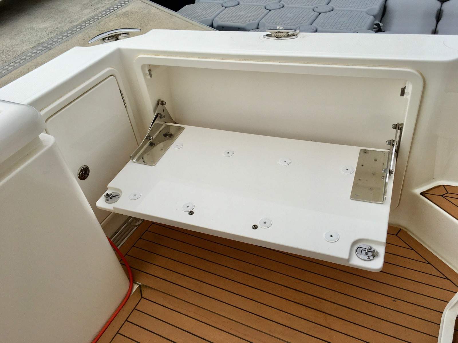  Riviera 395 SUV Boat Brokers of Tasmania