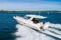 Riviera M400 Sports Cruiser