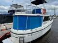 Cuddles 30 Flybridge Cruiser