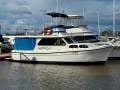 Cuddles 30 Flybridge Cruiser