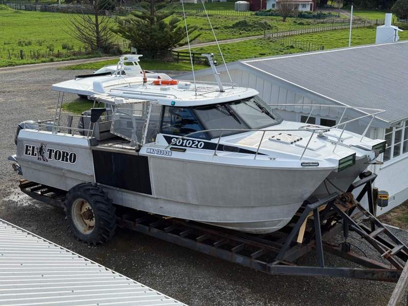 Roger Hill 11 11.3m Crayfishing Catamaran
