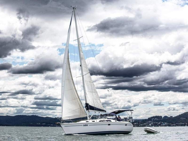 Catalina 350 2006 build