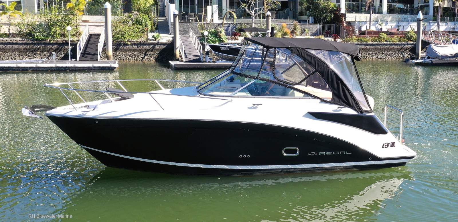 Regal 26 Express