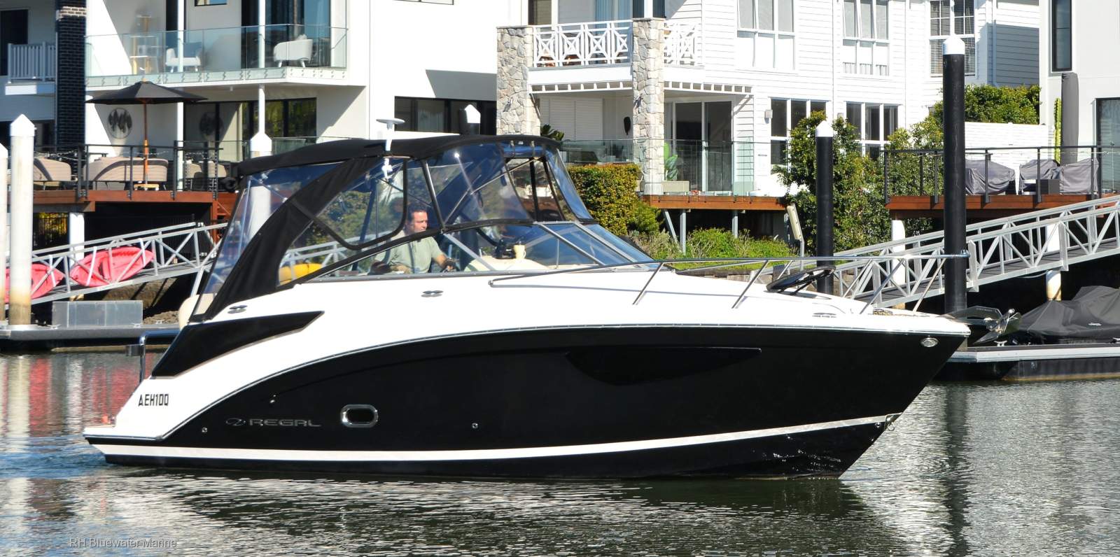 Regal 26 Express