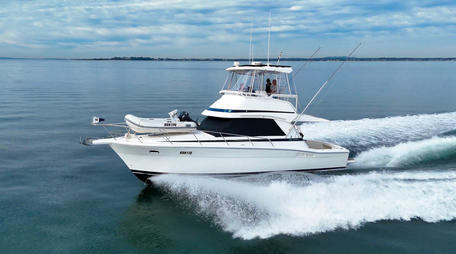 Riviera 36 Platinum Flybridge