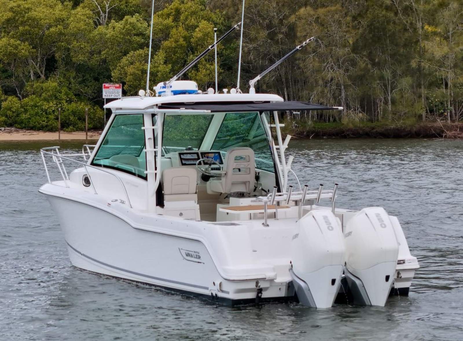 Boston Whaler 285 Conquest