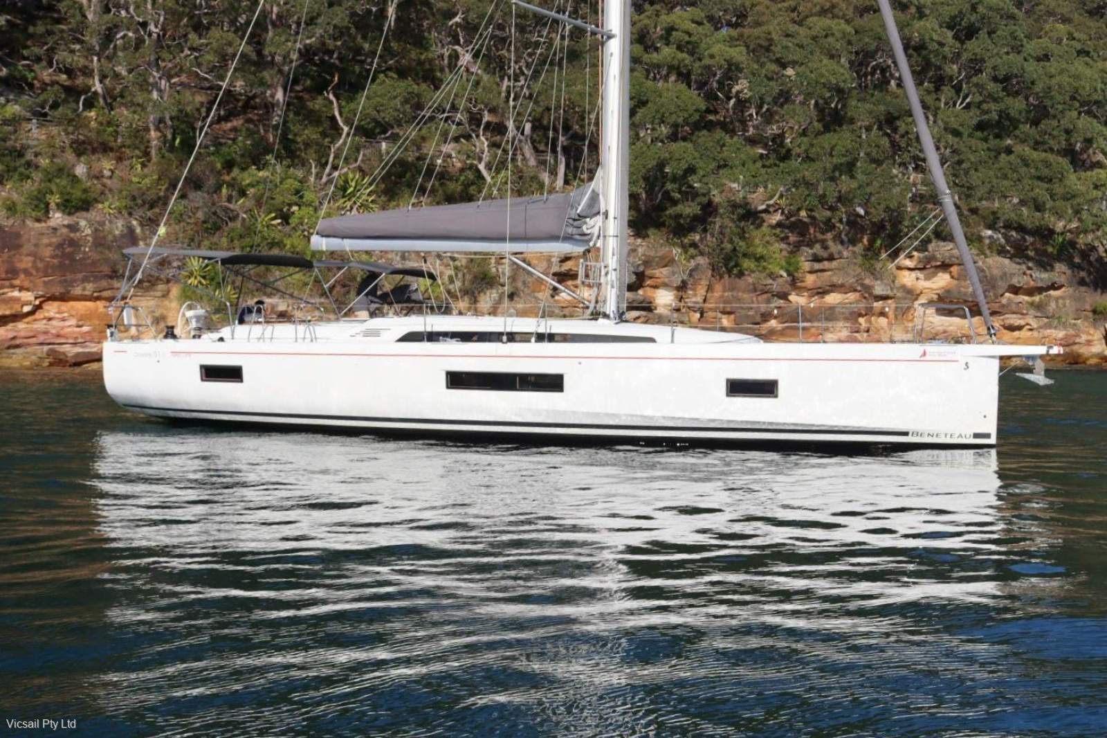 Beneteau Oceanis 51.1
