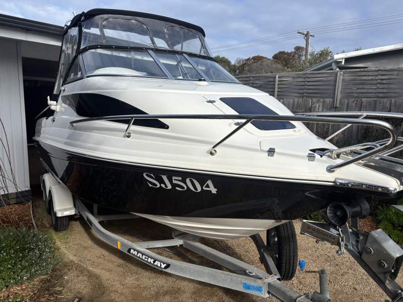 Stejcraft 580 Islander 19'