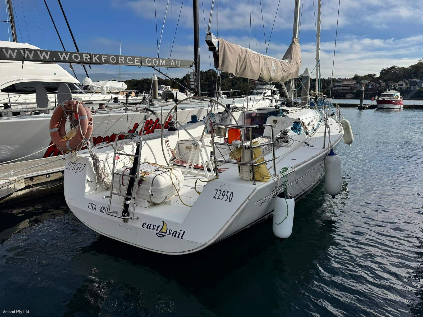 Beneteau First 40