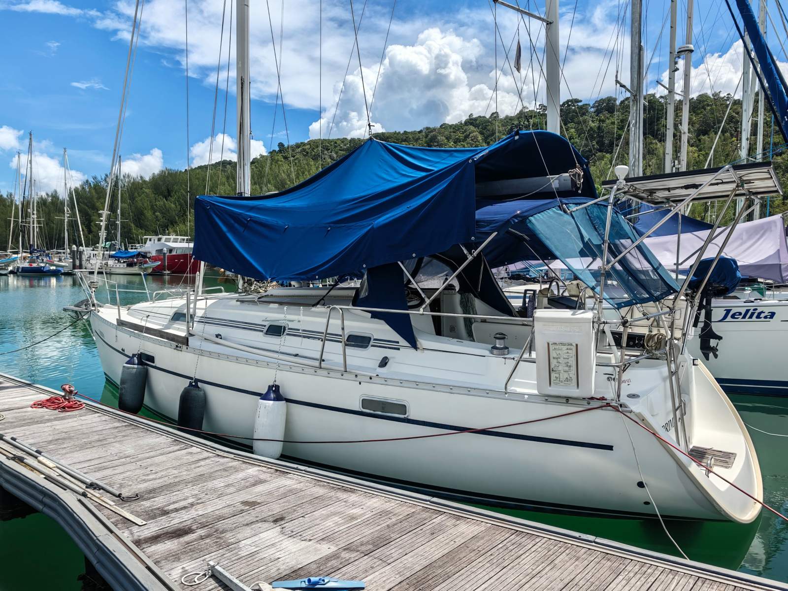 Beneteau Oceanis 331 2001