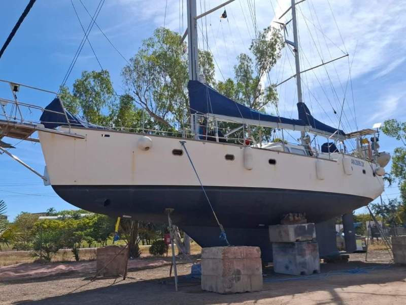 Bruce Roberts Voyager 495 -2A Ketch Rigged Steel Yacht