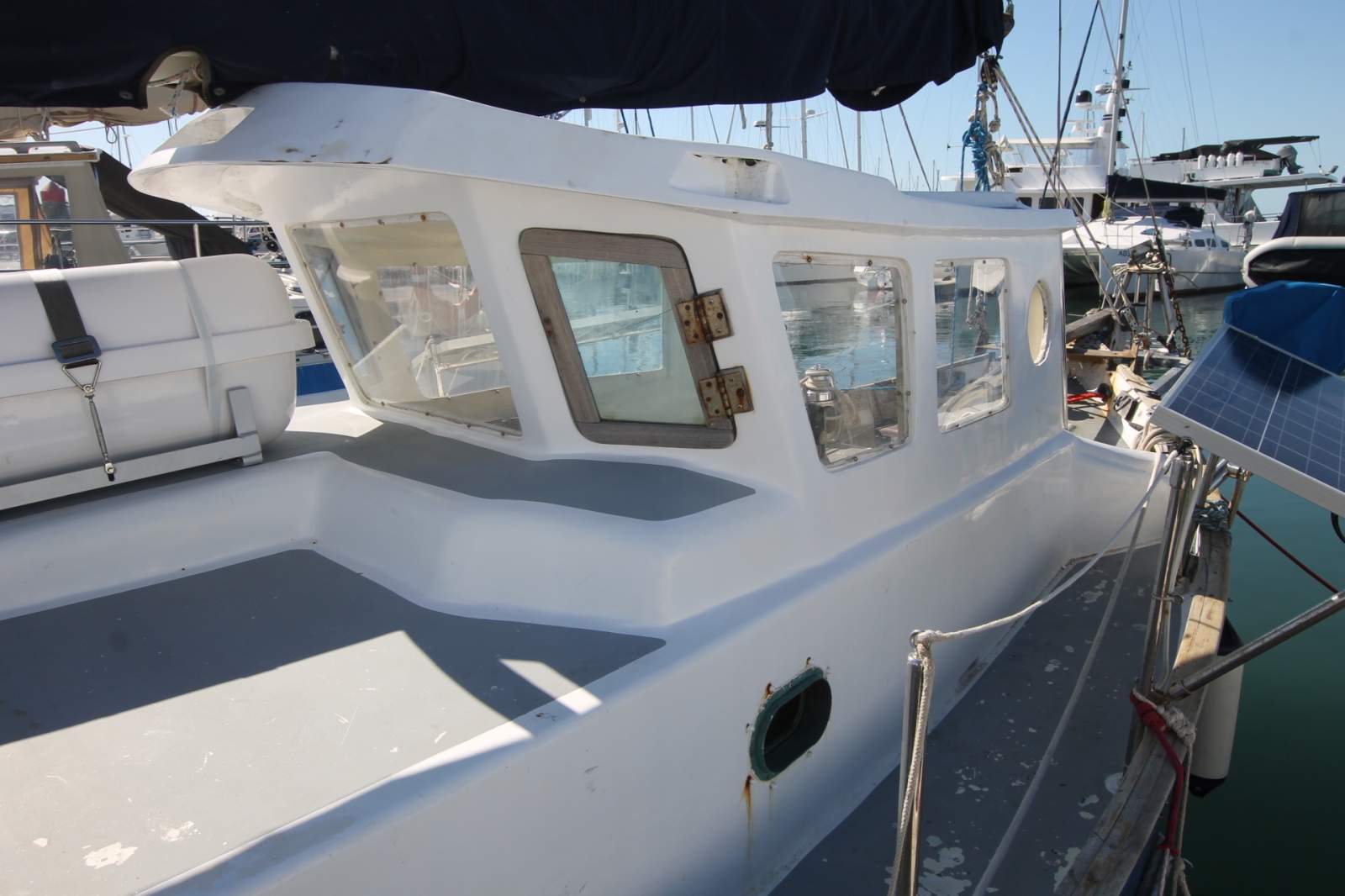 Dreadnought Cutter 32