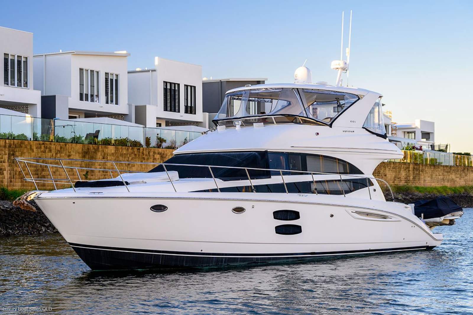 Meridian 441 Flybridge