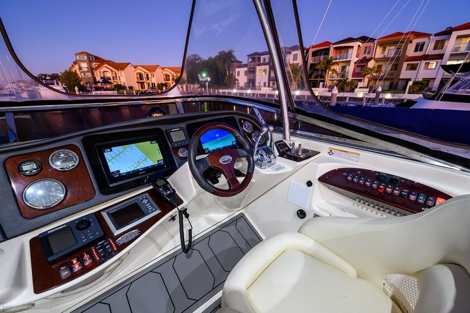 Meridian 441 Flybridge