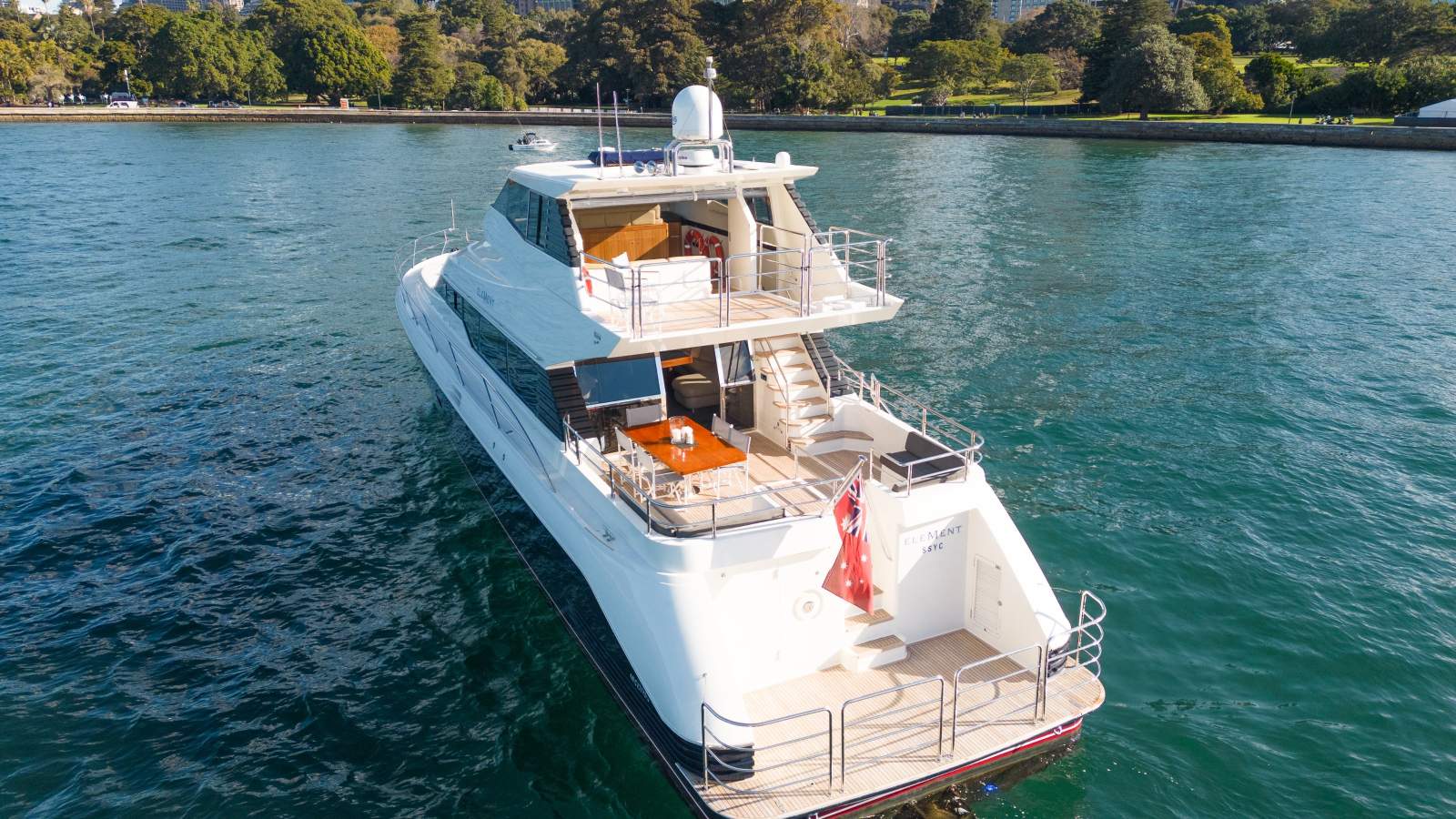 Warren 82 Motor Yacht