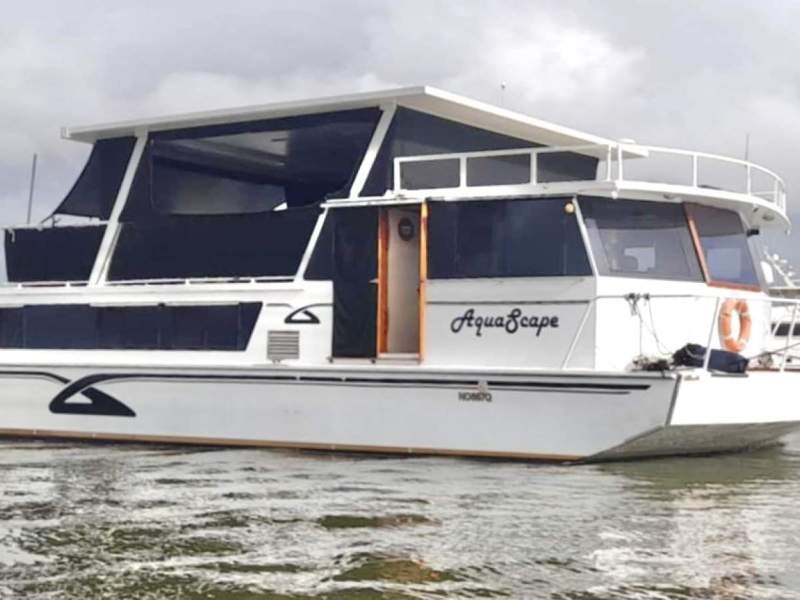 Meridian 48 Bay Cruiser