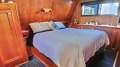 Meridian 48 Bay Cruiser