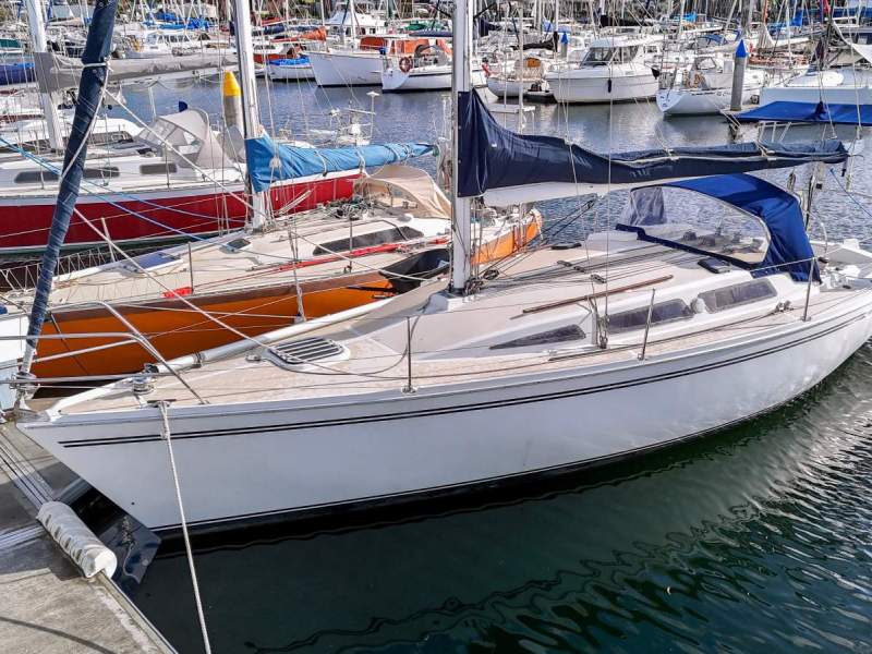 Northshore 33 COMFORTABLE & CAPABLE CRUISER/RACER