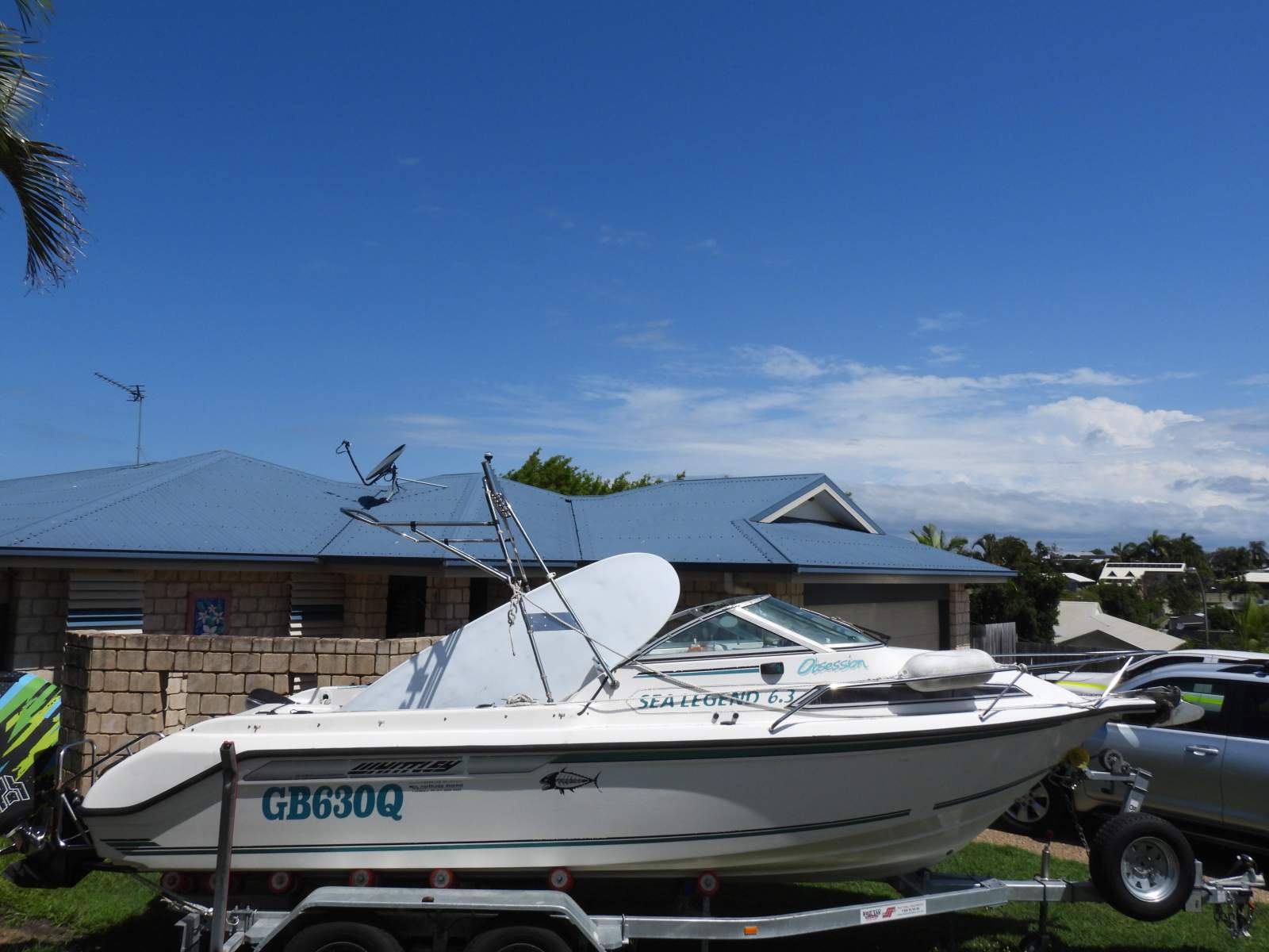 Whittley Sea Legend 630 V6 4.3L MPI 210 Hp version with Alpha leg:For sale without bimini replaced