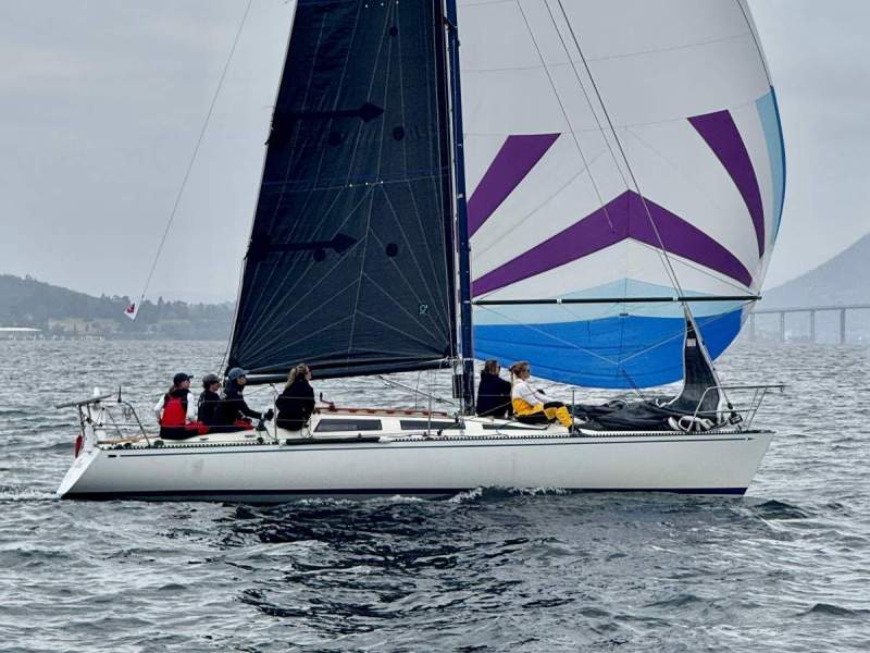 Hobie 33 RARE OPPORTUNITY! FAST, FUN, & OFFSHORE CAPABLE!