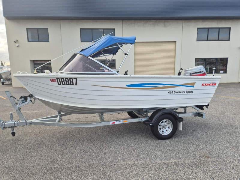 Stacer 440 Seahawk Sports Runabout