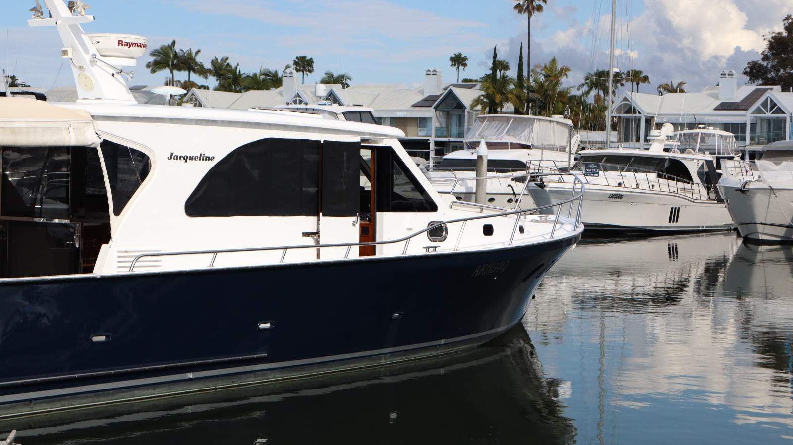 Island Gypsy Newport 460