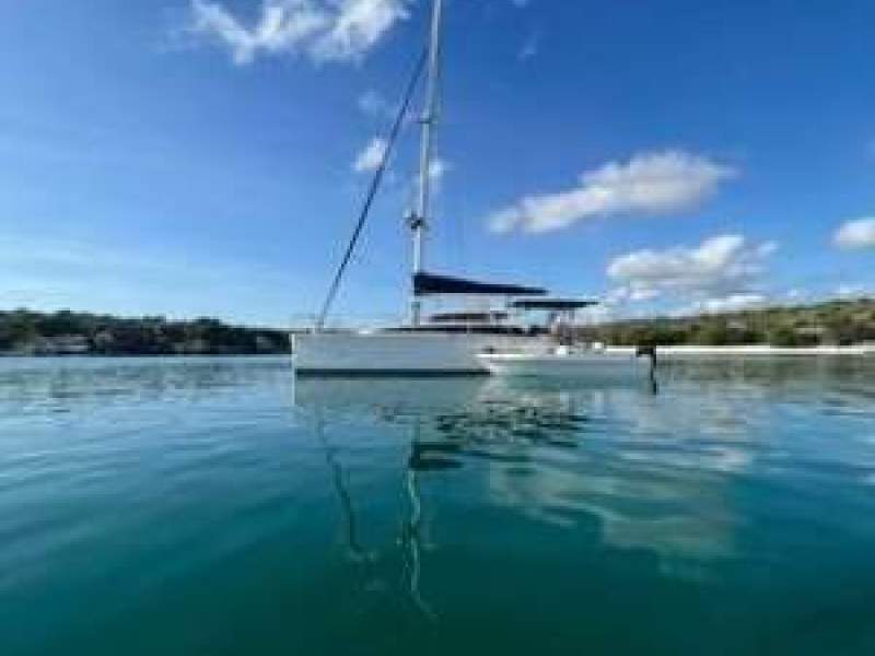 Perry 43 Sailing Catamaran Perry 43 Catamaran 2002